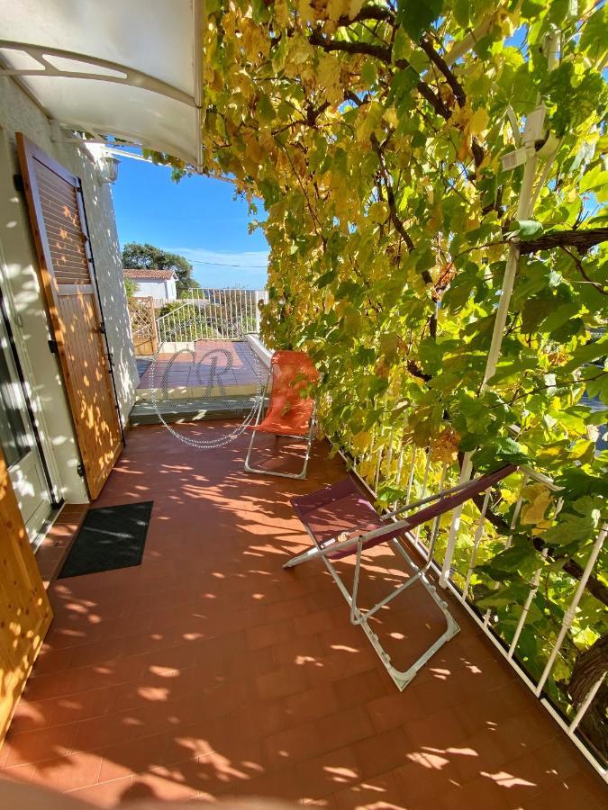 Appartement Duplex - 100M De La Plage De St Clair ル・ラヴァンドゥー エクステリア 写真